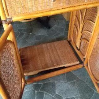 籐家具 棚 収納の画像
