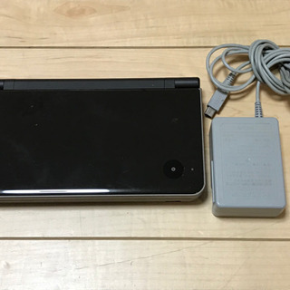 🉐任天堂DS LLの画像