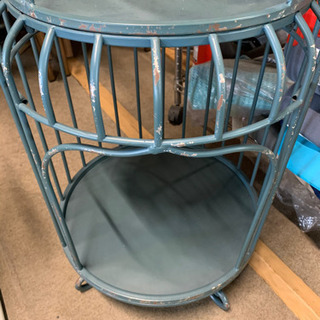 スチール鳥かご風　飾り棚　の画像