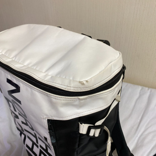 THE NORTH FACE ノースフェイス リュック 白黒