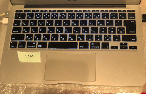 美品 MacBook air 2013 11インチ 4GBメモリ