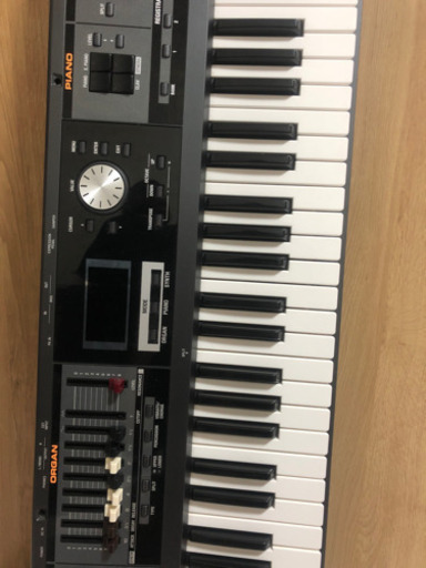 Roland vr-09 シンセサイザー　最終値下げ！！