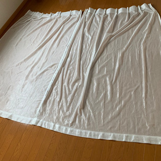 ニトリ　カーテン&レース　4枚セットの画像