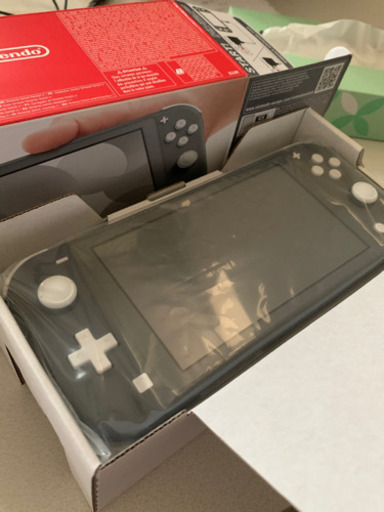 Nintendo Switch ライト　グレー
