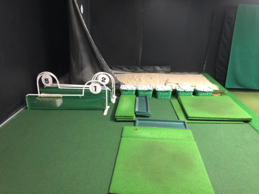 (1セットから購入可能)プロ仕様ゴルフ練習用マット一式x5 (ダンロップのボール付き！！)