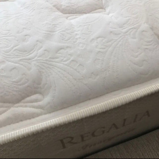 REGALIA マットレス　インシグニア　ダブルの画像