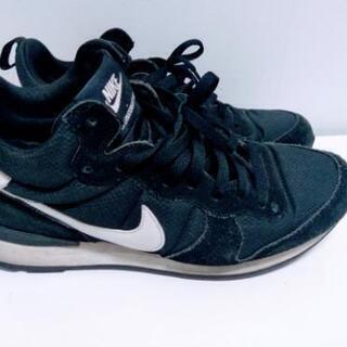NIKE　スニーカー　⭐