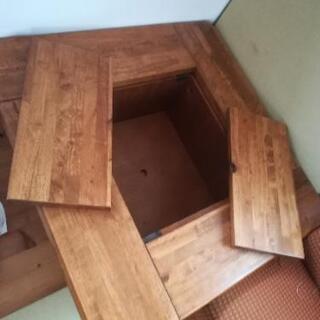 天然木囲炉裏風テーブルの画像