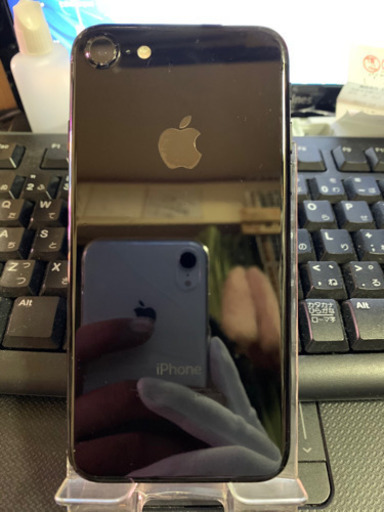 iPhone 7 Jet Black 128 GB SIMフリー