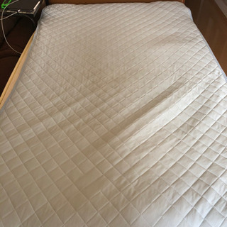 セミダブルベッドの画像