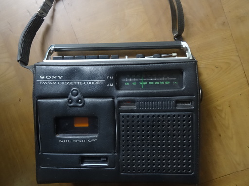 SONY 昭和レトロ　ラジオ　　カセットレコーダー　ラジカセ　CF-1600