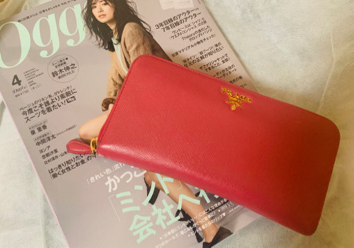 プラダ 長財布 ピンク☆