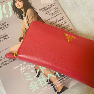 プラダ 長財布 ピンク☆