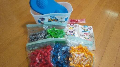 ボーネルンド ZOOB 125PIECES