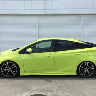 プリウス*28年式*Sツーリングセレクション*車検3/9迄*黒革*シートヒーター*セーフティセンス*19インチアルミ*ローダウン*の画像