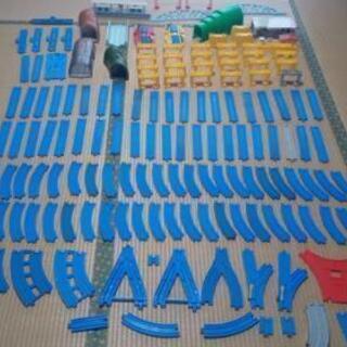 プラレールレールたくさん＆電車