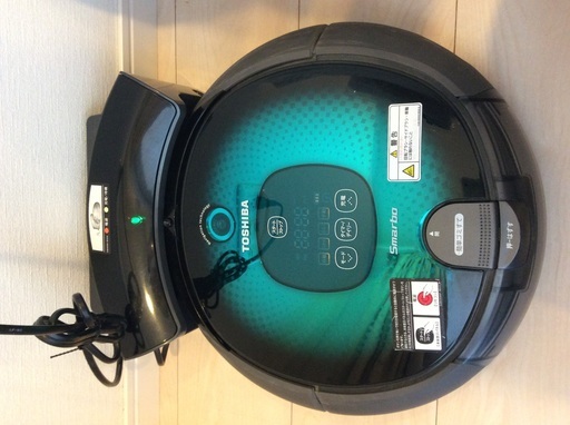 東芝 家庭用クリーナー スマーボ (自動掃除機) です