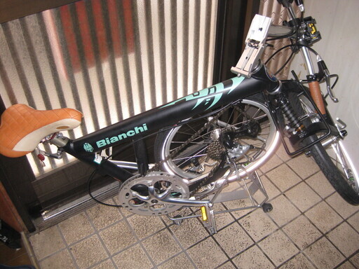 ビアンキ　7005シリーズ　18インチ　折りたたみ自転車　黒