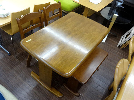 札幌 引き取り ダイニングセット イス2脚＆ベンチ 回転イス 食卓テーブル 格安！