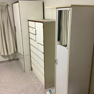 タンス　クローゼットの画像