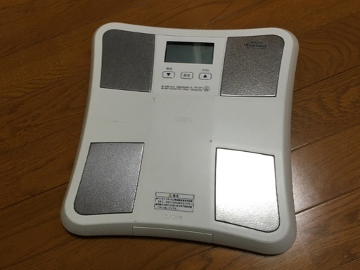 タニタ体重計