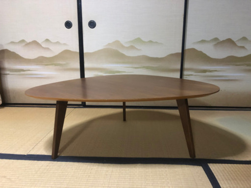 リビングテーブル　三角　ちゃぶ台