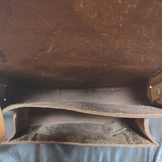 バリ島 ハンドメイド レザーバックの画像