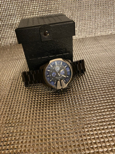 【限界お値下げ】★DIESEL★箱付き腕時計