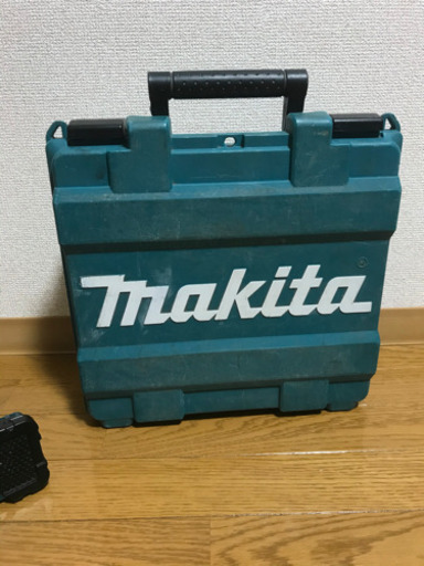 マキタ 充電式レシプロソー 10.8V JR101DW とラジオ セット