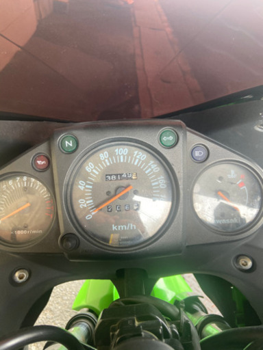 Ninja250Rタイヤ前後ほぼ新品！自賠責令和5年の5月まであり！