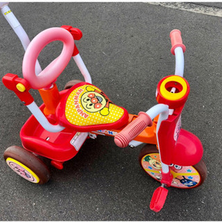 🌈アンパンマン‼️🌈乗用玩具　幼児用三輪車　補助棒あり🚚無料配送🚚の画像