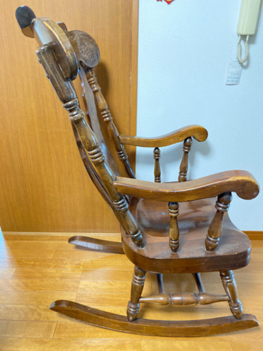 ロッキングチェア　アンティーク風　秋田木工製