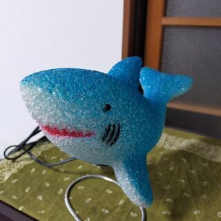 サメの置物