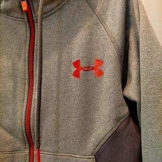 アンダーアーマーパーカー、グレー、サイズSＭの画像