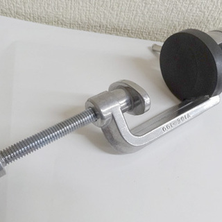 理美容 レジーナ クランプ 2個セット VISE-100 VISE-200 練習用ウィッグ固定器具 バイス  ☆ PayPay(ペイペイ)決済可能 ☆ 札幌市 豊平区 平岸 アウトレットモノハウスの画像