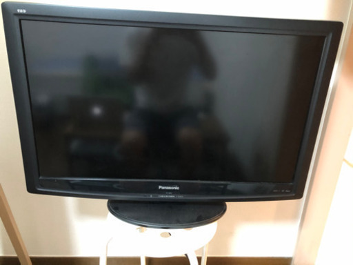 テレビ　32 VIERA