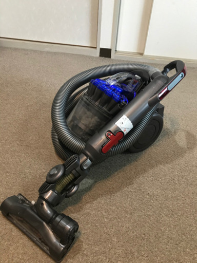 【すぐ引き取れる方】dyson ダイソン　DC22