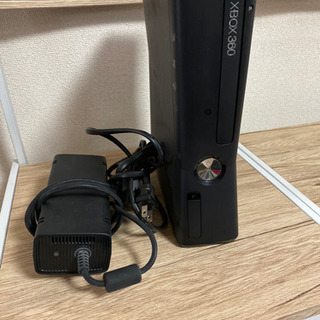 中古　XBOX 360 ソフト付き