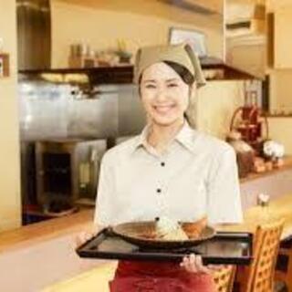 店舗スタッフ★未経験歓迎★月8日休み・連続休暇可能★実働8h