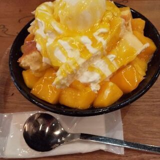 一緒にスイーツやお酒楽しんでリフレッシュ☺