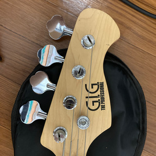 パッシブベース　4弦の画像