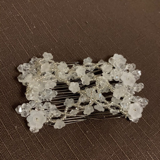 4点セット　サマンサティアラのコスメポーチ　メイクポーチ　ページボーイピアス　髪飾りの画像