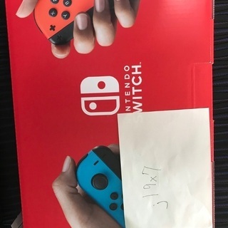 新品未使用 新型ニンテンドースイッチ ブルー/レッド