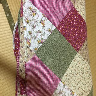 備品 約200㎝×200㎝ ラグ 500円