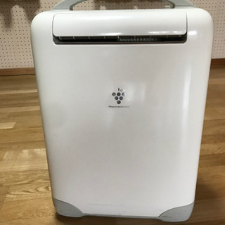 (商談中)シャープ除湿機　CVーＵ７１ＣＨーW