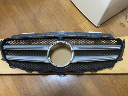 【純正品】メルセデス現行Eクラス（W213）グリル