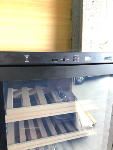 中古　ハイアール(Haier)120本用ワインクーラー JQ-F298A　2009年製