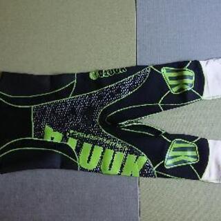 超美品XXL水上バイク用ウエットスーツQuakysense

クエーキーセンス

の画像