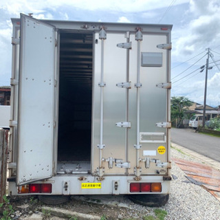 続々入荷中^_^人気コンテナ倉庫☆呑み部屋 バイク倉庫 隠家