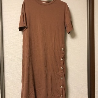 GU🎵Mサイズ🎵サイドボタン🎵半袖ワンピ🎵